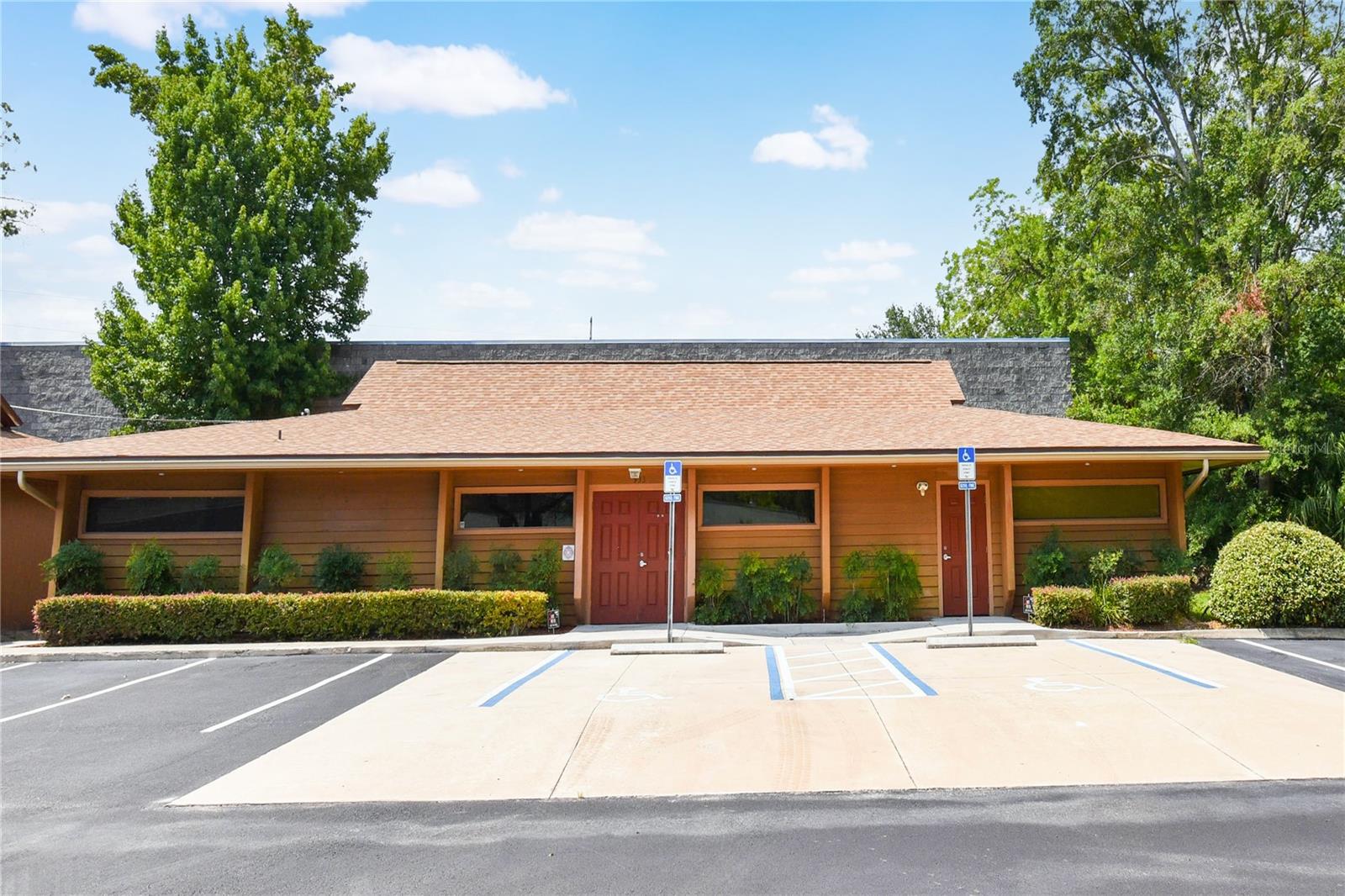 Image 5 of 7 For 953 Lane Avenue S