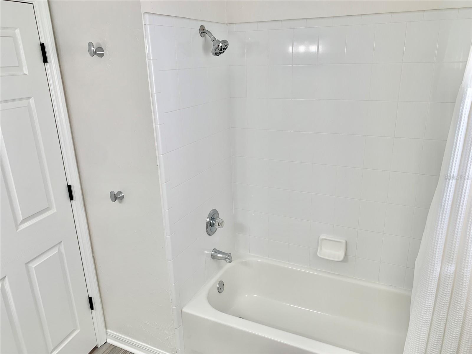 Image 18 of 33 For 3816 27th Street