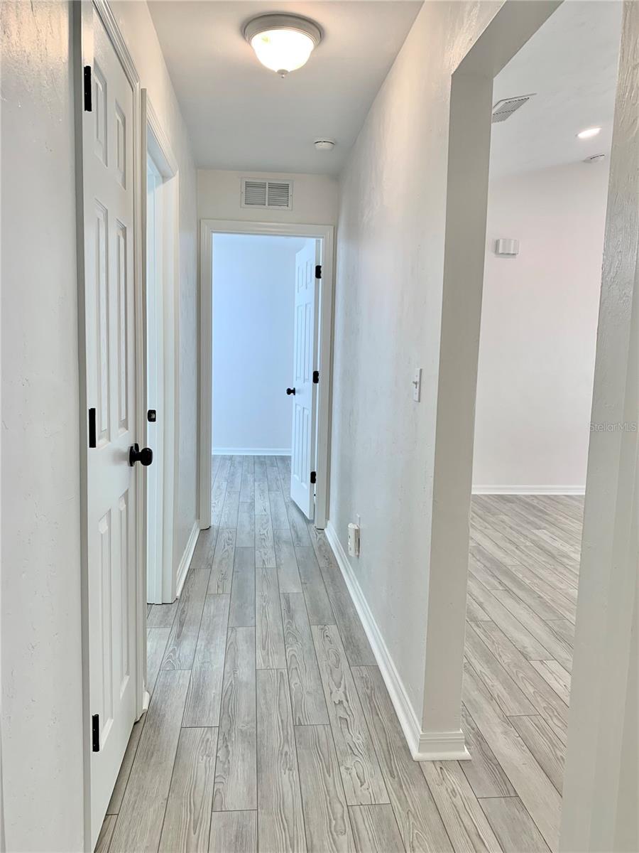 Image 23 of 33 For 3816 27th Street