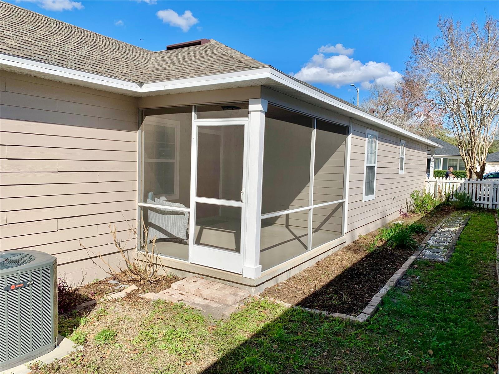 Image 27 of 33 For 3816 27th Street