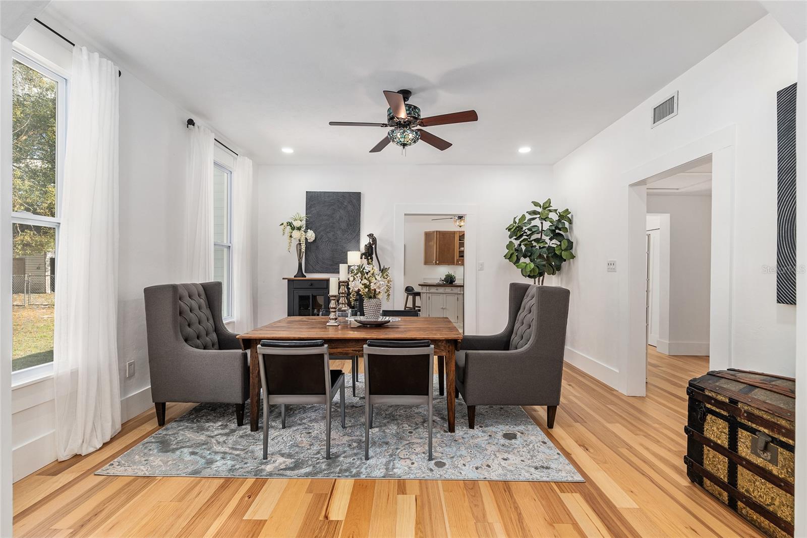 Image 17 of 35 For 105 1st Ave Avenue Ne