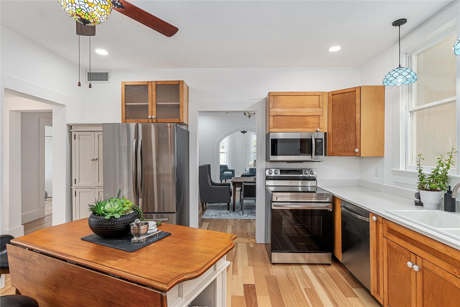 Image 2 of 35 For 105 1st Ave Avenue Ne