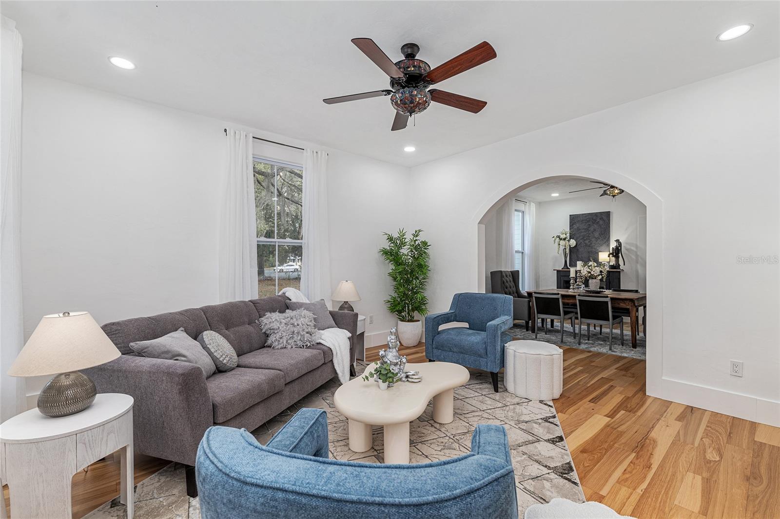 Image 4 of 35 For 105 1st Ave Avenue Ne