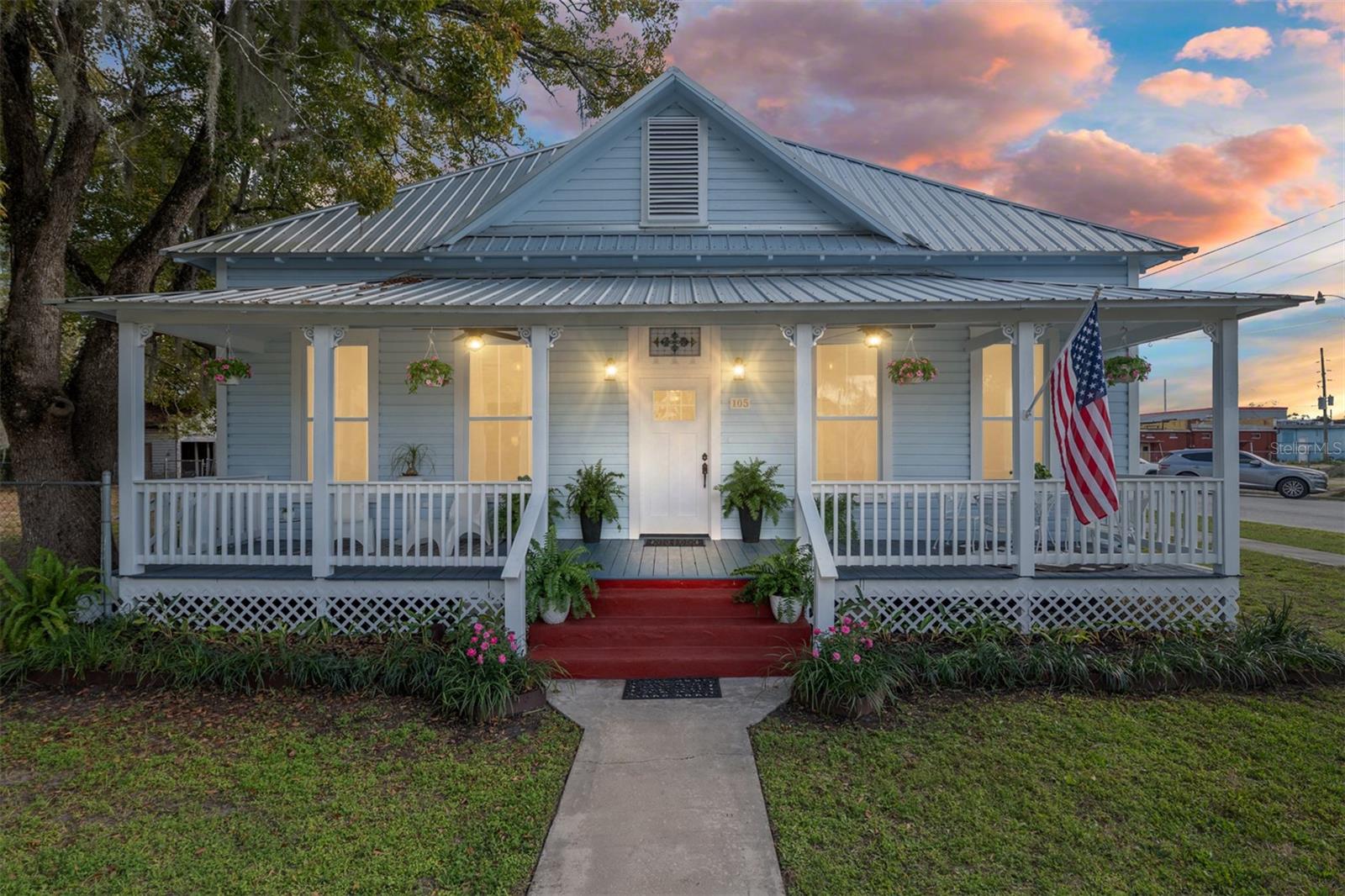 Image 6 of 35 For 105 1st Ave Avenue Ne