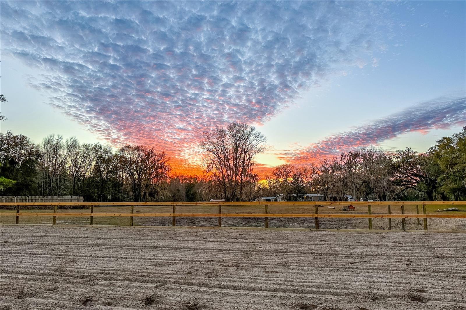 Image 15 of 70 For 16242 130th Street