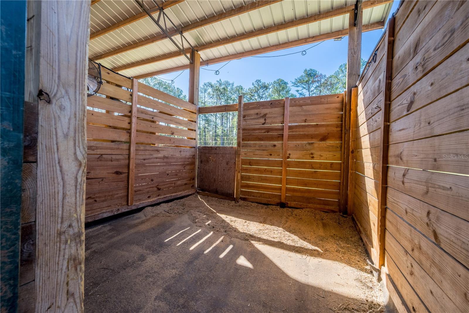 Image 23 of 70 For 16242 130th Street