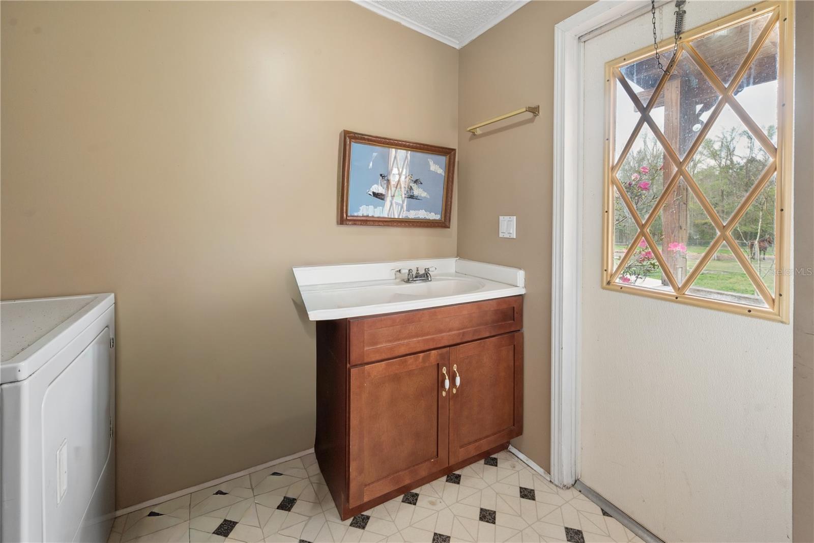 Image 65 of 70 For 16242 130th Street