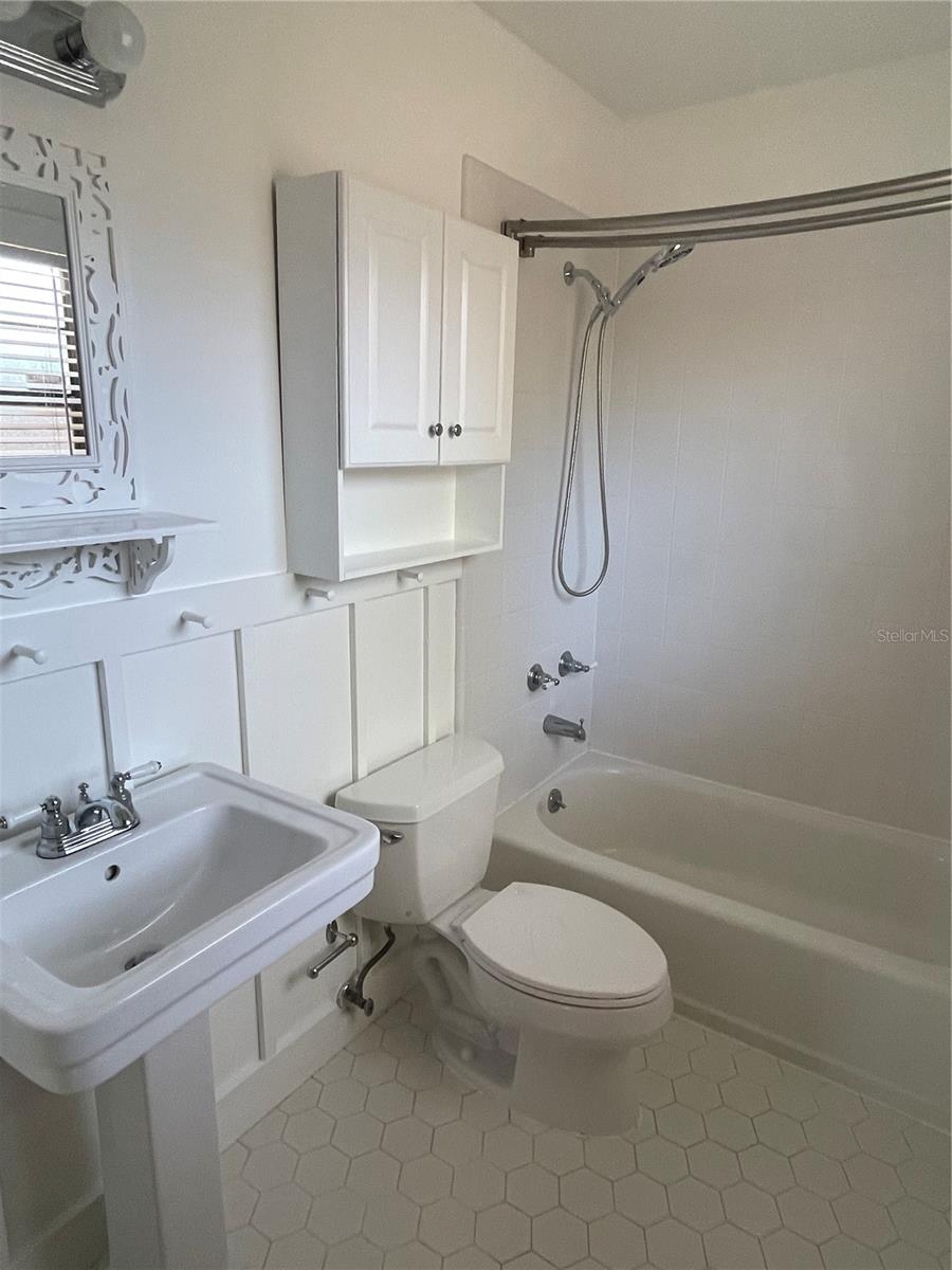 Image 10 of 38 For 4730 36th Place