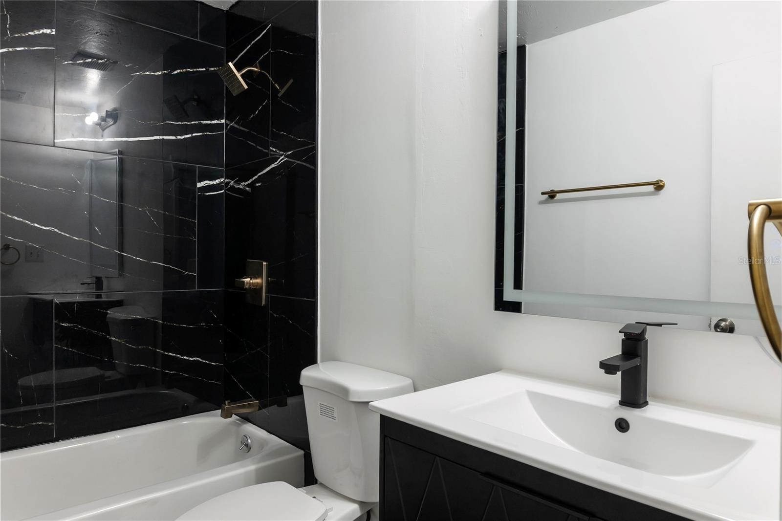 Image 12 of 17 For 1031 61st Street