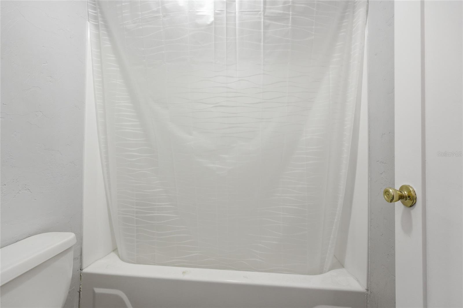 Image 13 of 15 For 2811 Archer Rd  V173