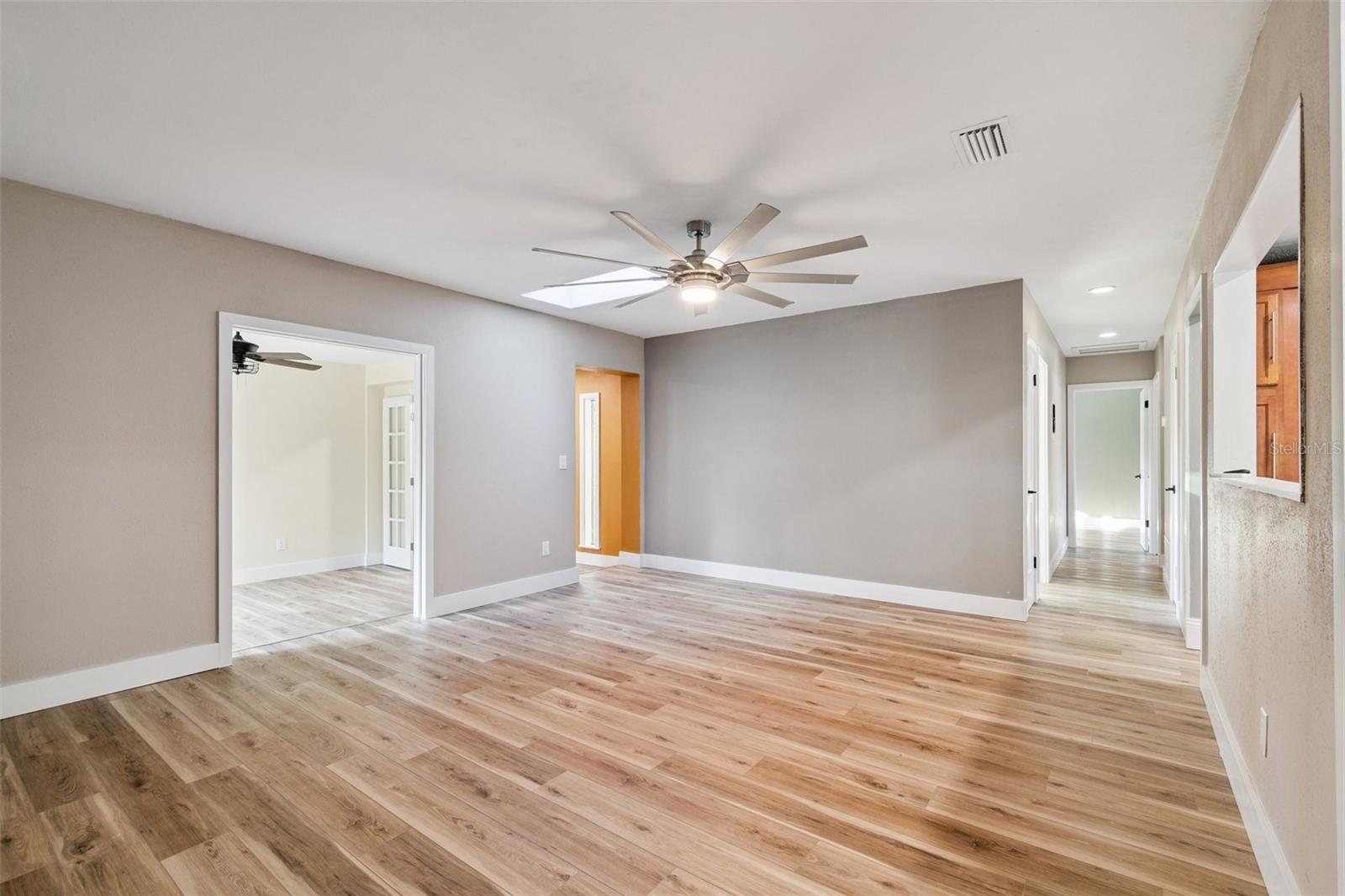 Image 6 of 26 For 3741 16th Place