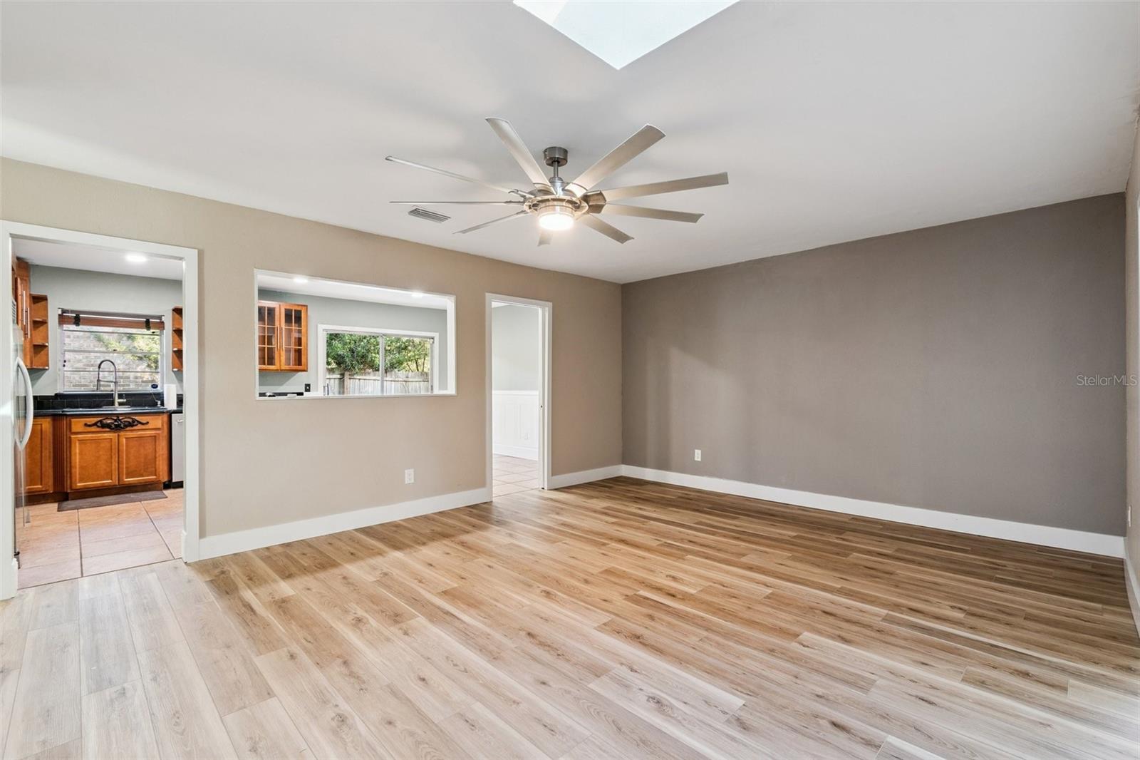 Image 7 of 26 For 3741 16th Place