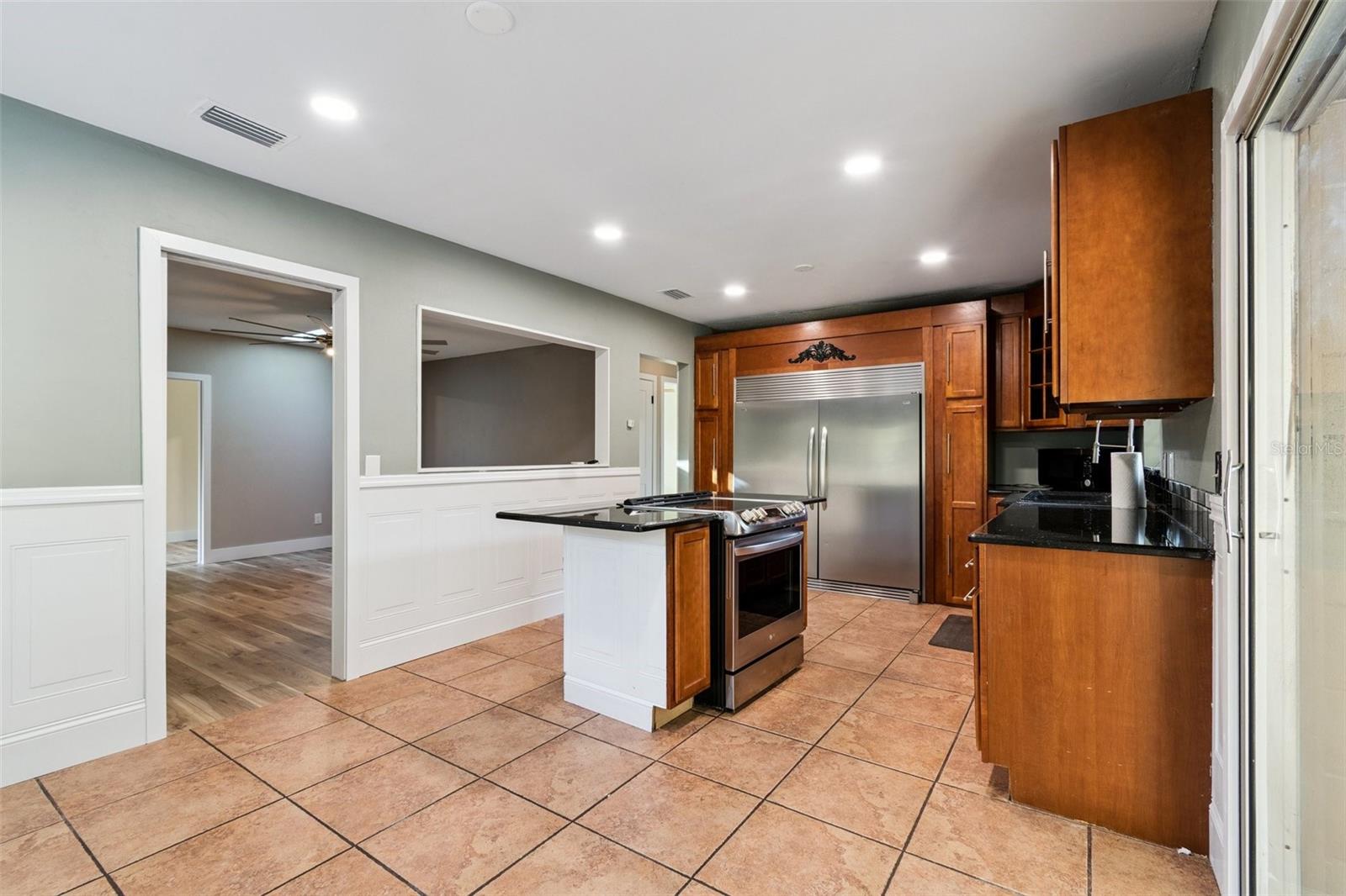 Image 9 of 26 For 3741 16th Place