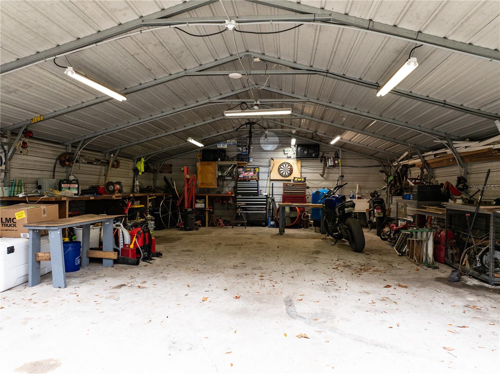 Image 40 of 44 For 19396 132nd Place