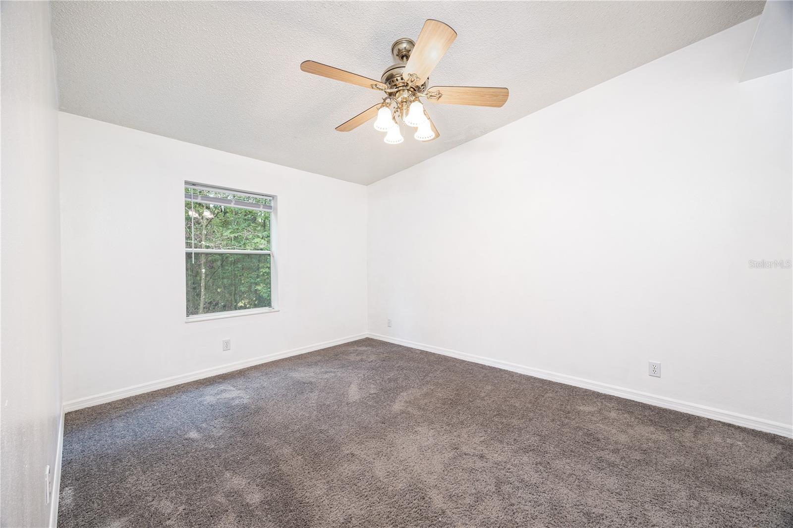 Image 6 of 44 For 19396 132nd Place