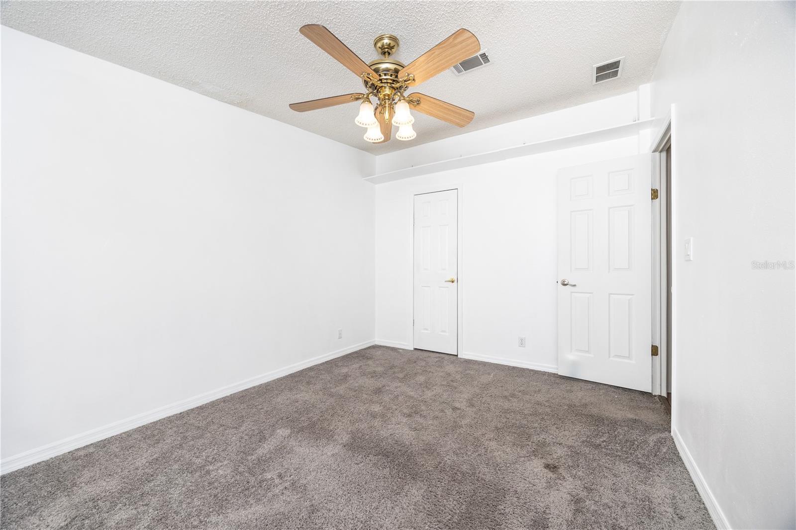 Image 7 of 44 For 19396 132nd Place