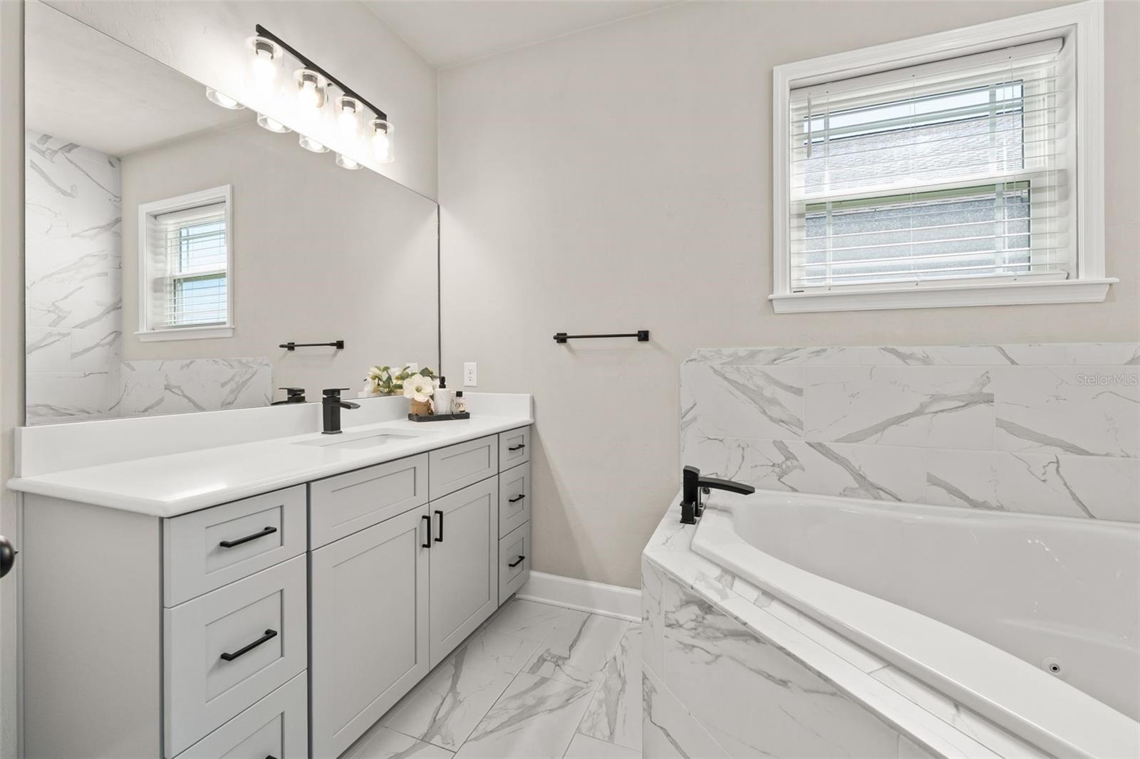 Image 28 of 54 For 24784 21st Lane