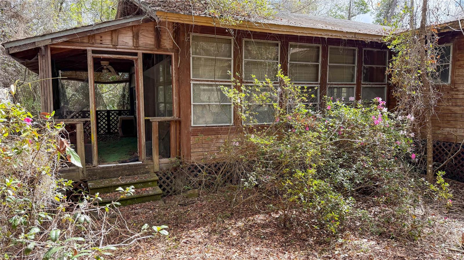 Details for 237 Highland Drive, HAWTHORNE, FL 32640