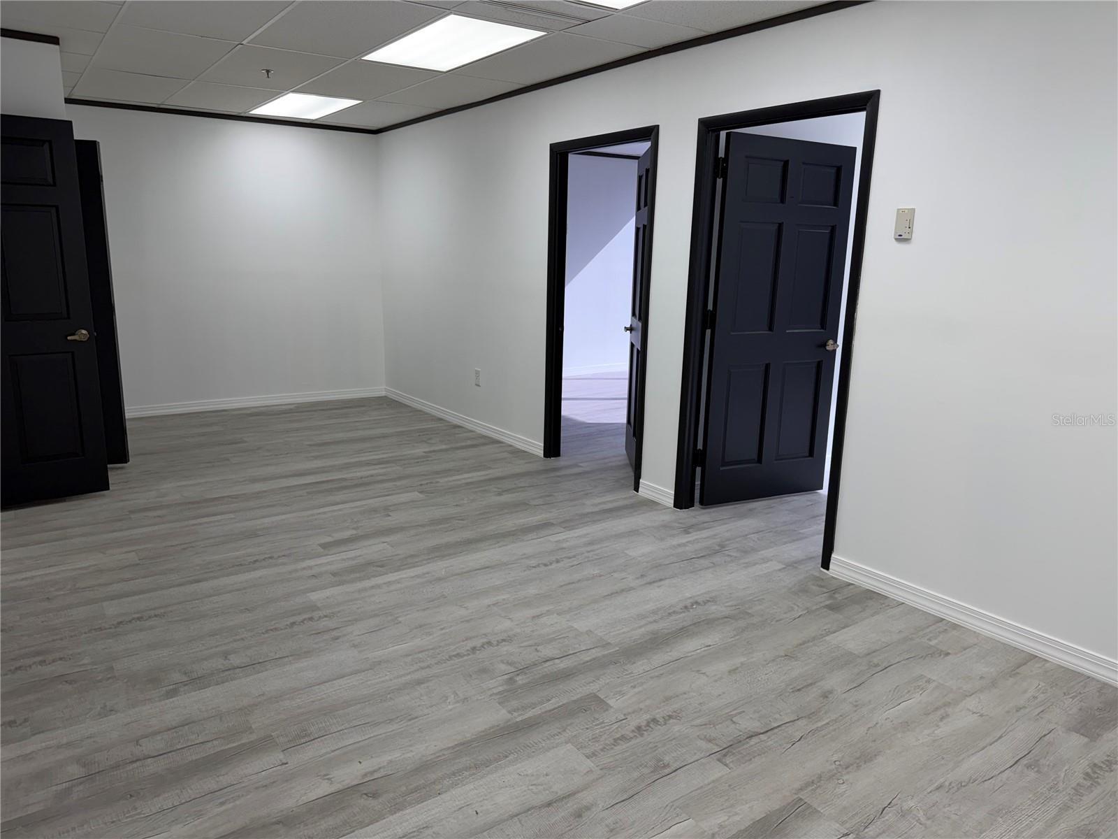 Image 4 of 12 For 233 Bay Street 606