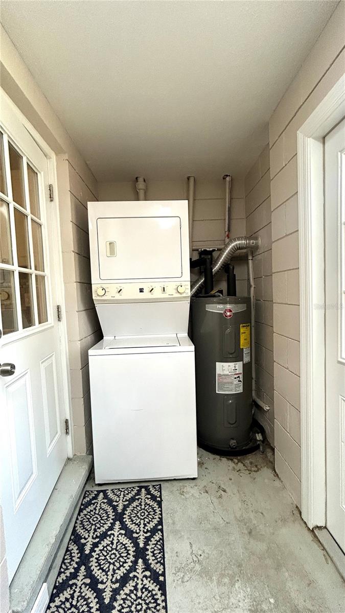 Image 11 of 20 For 2411 11th Street