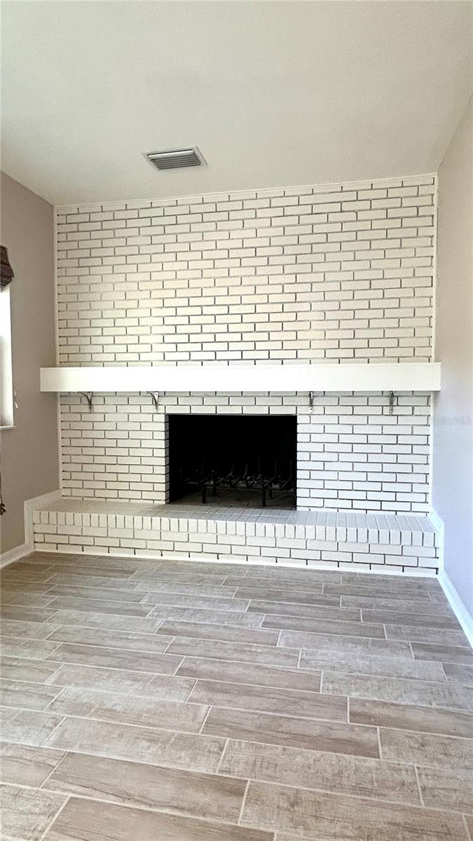 Image 9 of 20 For 2411 11th Street