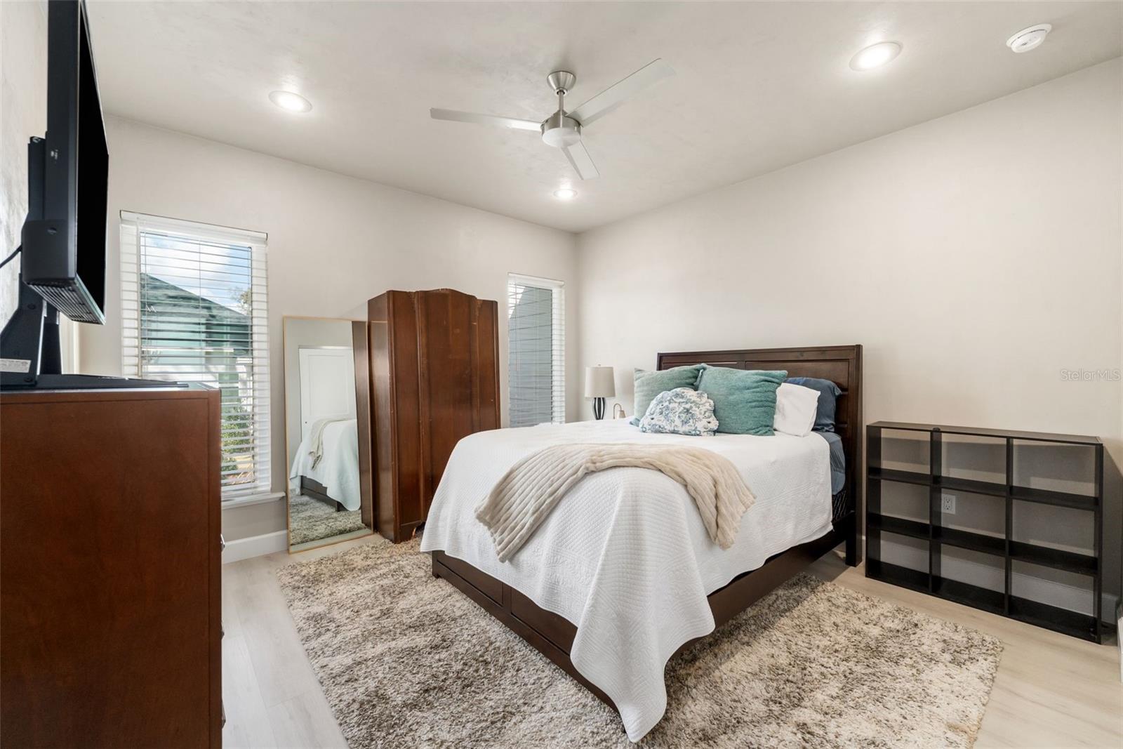 Image 31 of 55 For 3607 106th Street