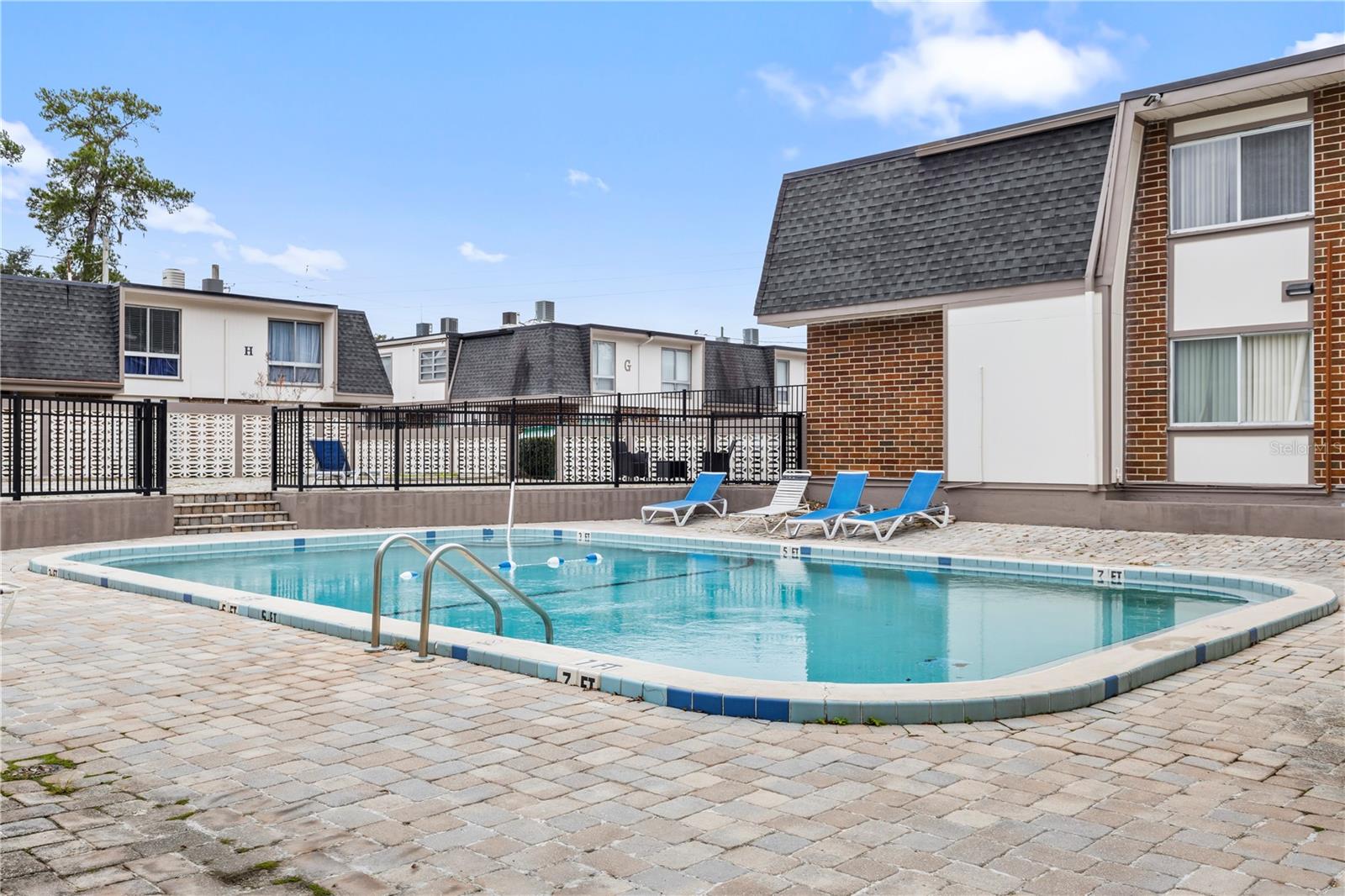 Image 15 of 15 For 1700 16th Court C5