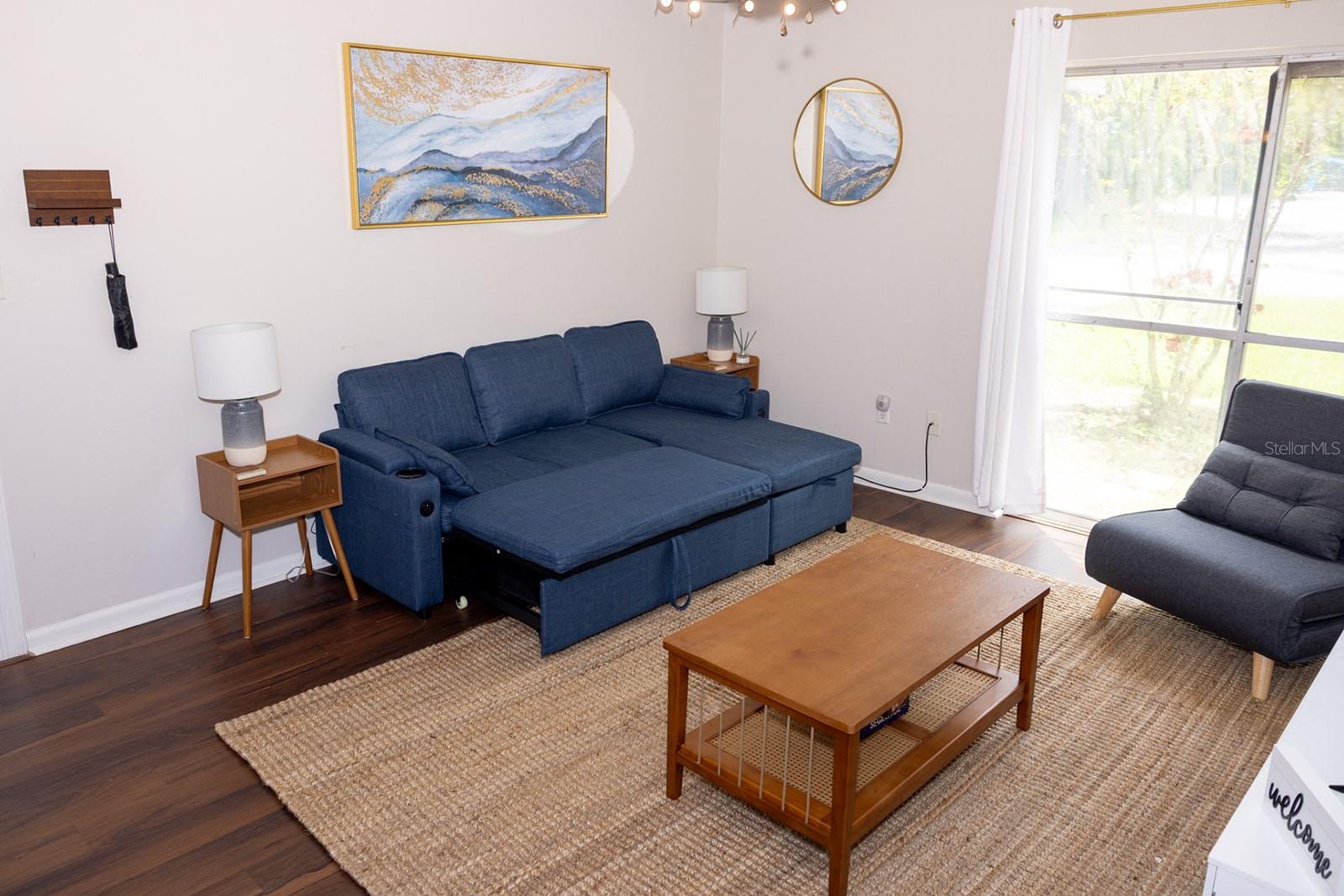 Image 6 of 15 For 1700 16th Court C5