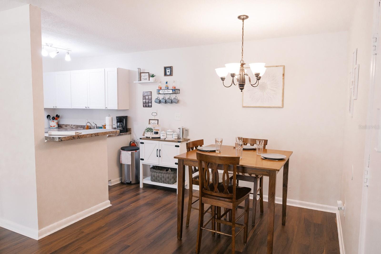 Image 9 of 15 For 1700 16th Court C5