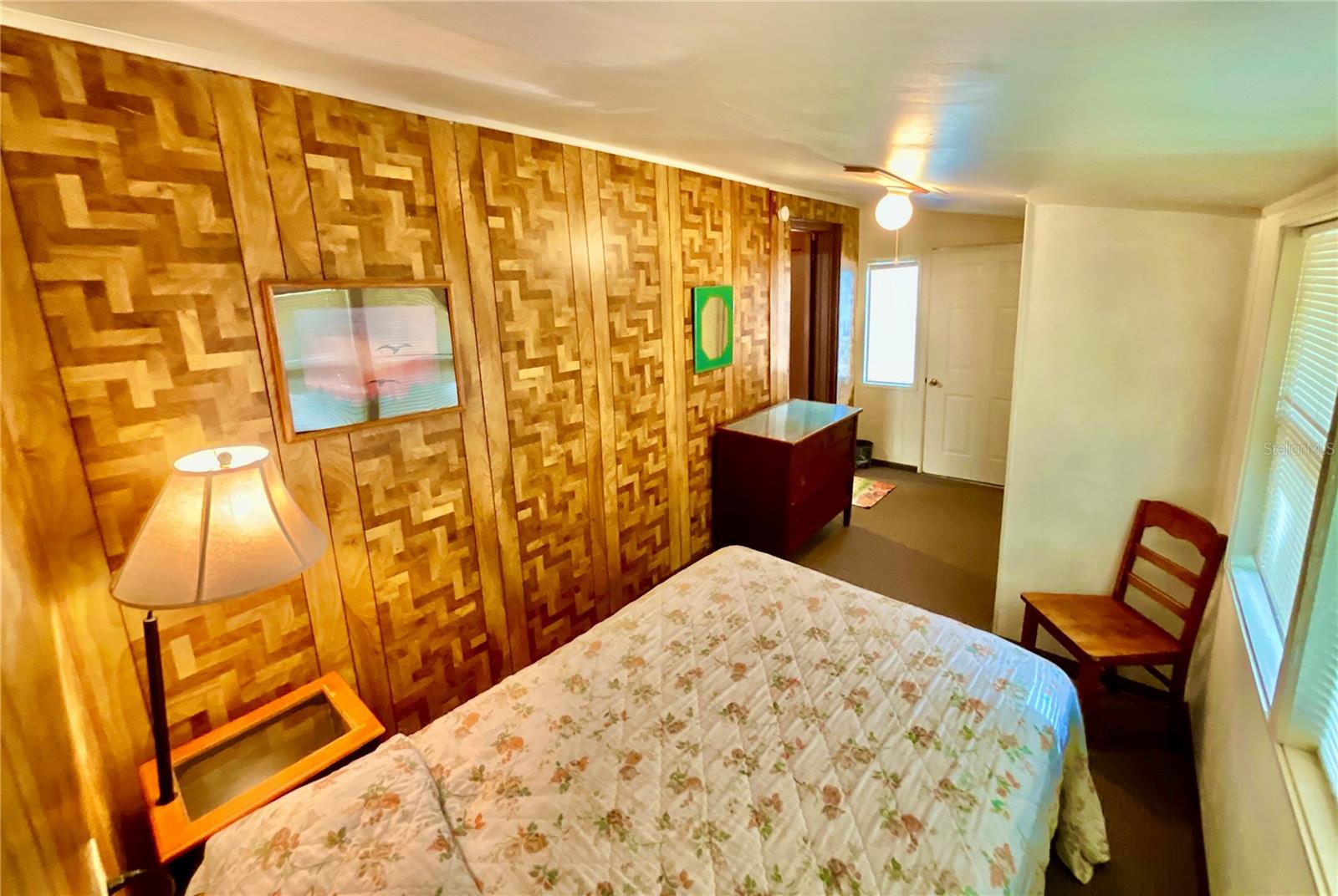 Image 22 of 54 For 106 Sunnyside Beach Road