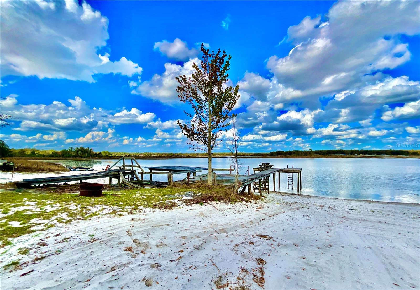 Image 27 of 54 For 106 Sunnyside Beach Road