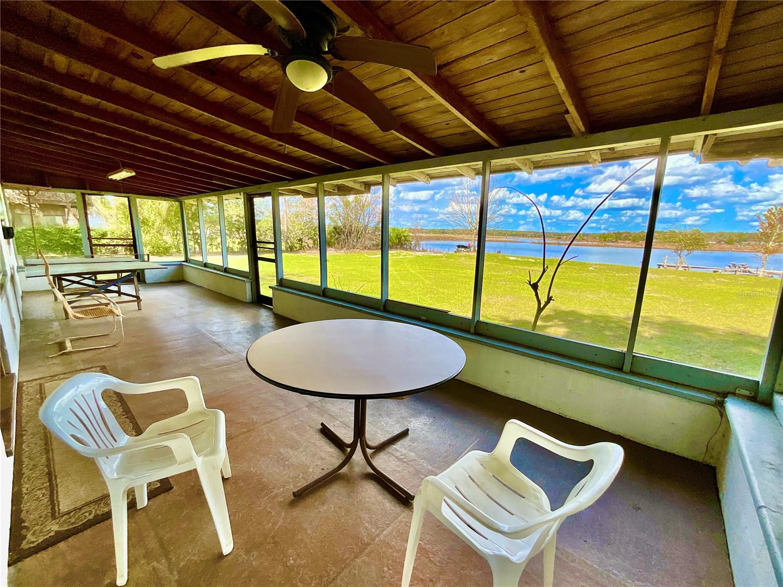 Image 33 of 54 For 106 Sunnyside Beach Road