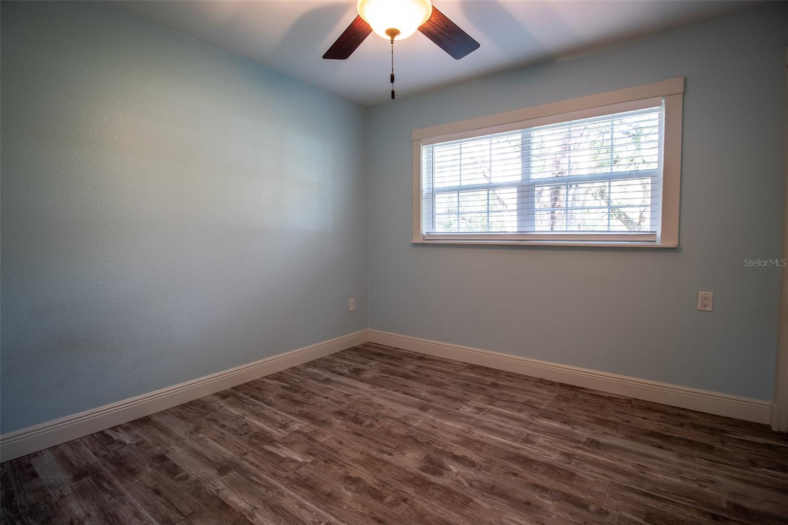 Image 16 of 41 For 4625 47th Way