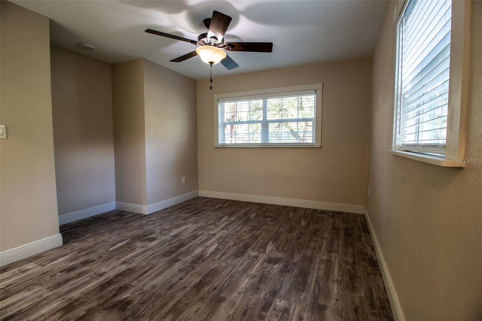 Image 20 of 41 For 4625 47th Way