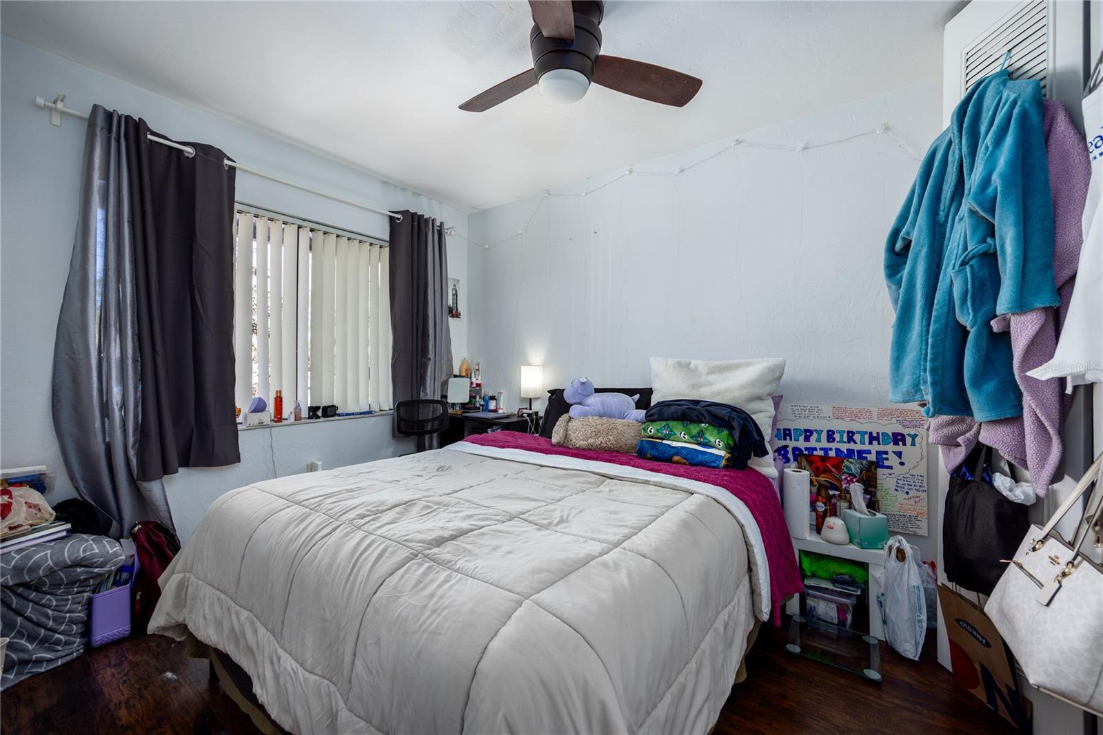 Image 16 of 35 For 2635 35th Place 501