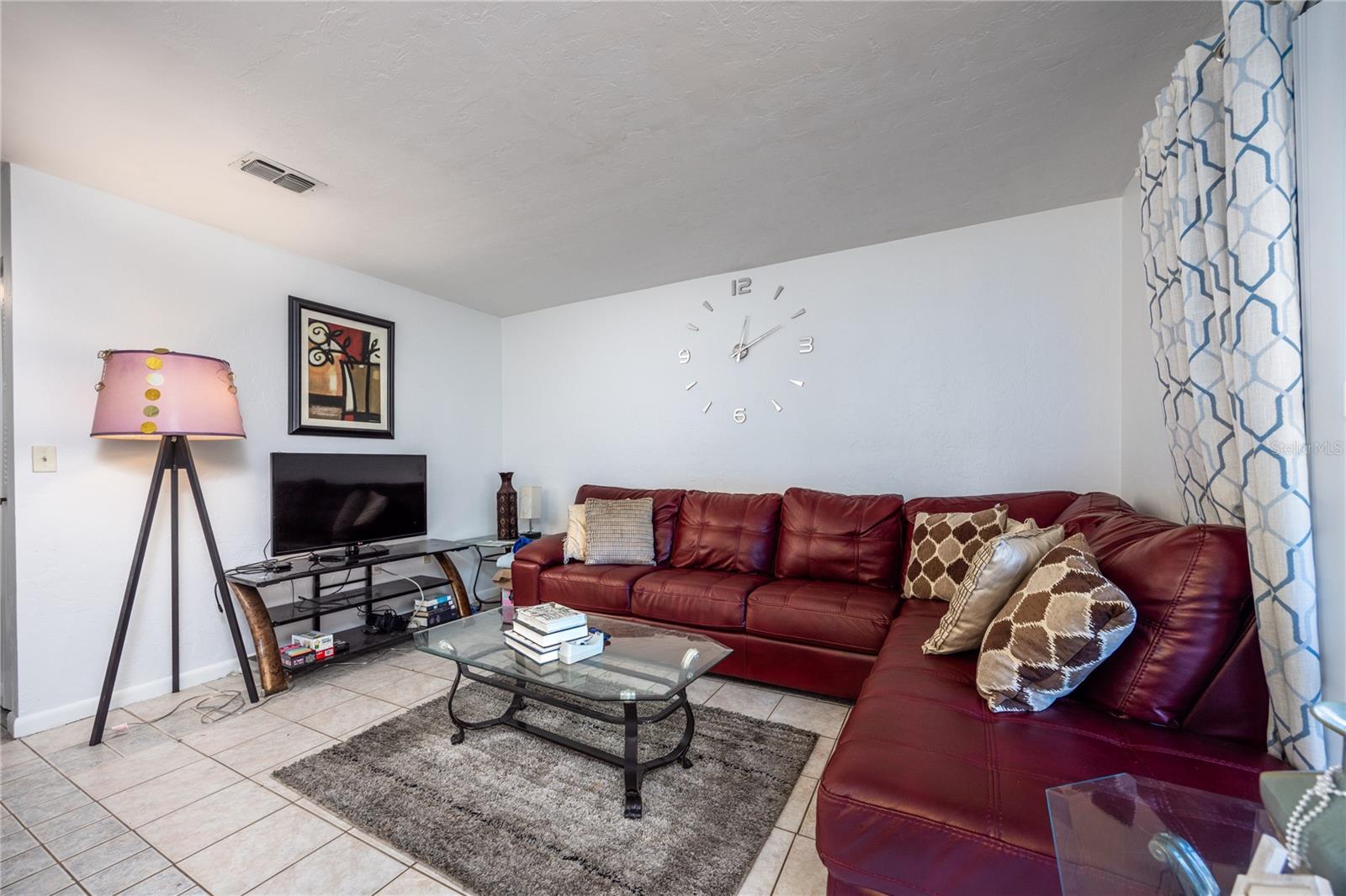 Image 8 of 35 For 2635 35th Place 501