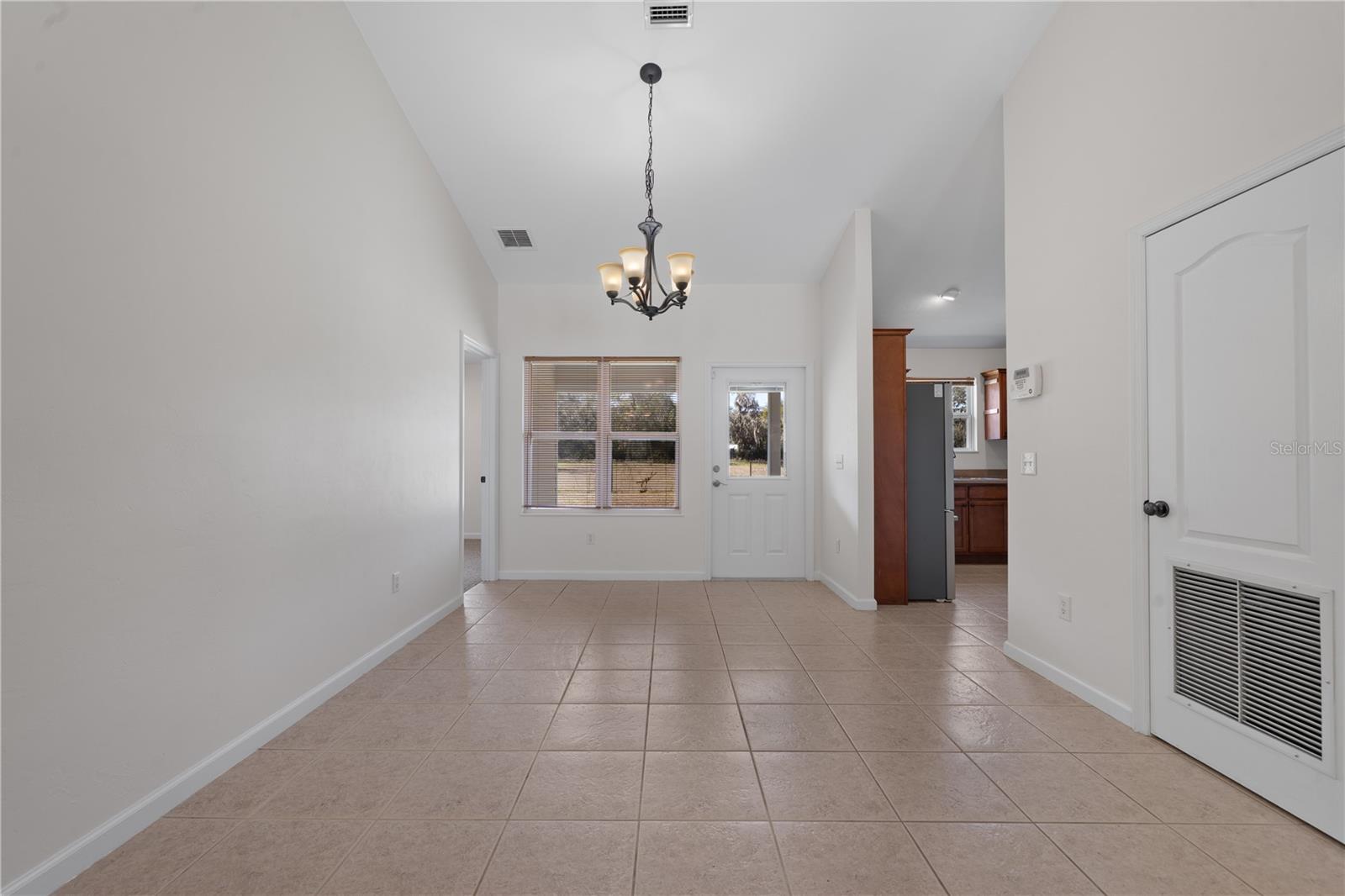 Image 6 of 36 For 15426 136th Terrace