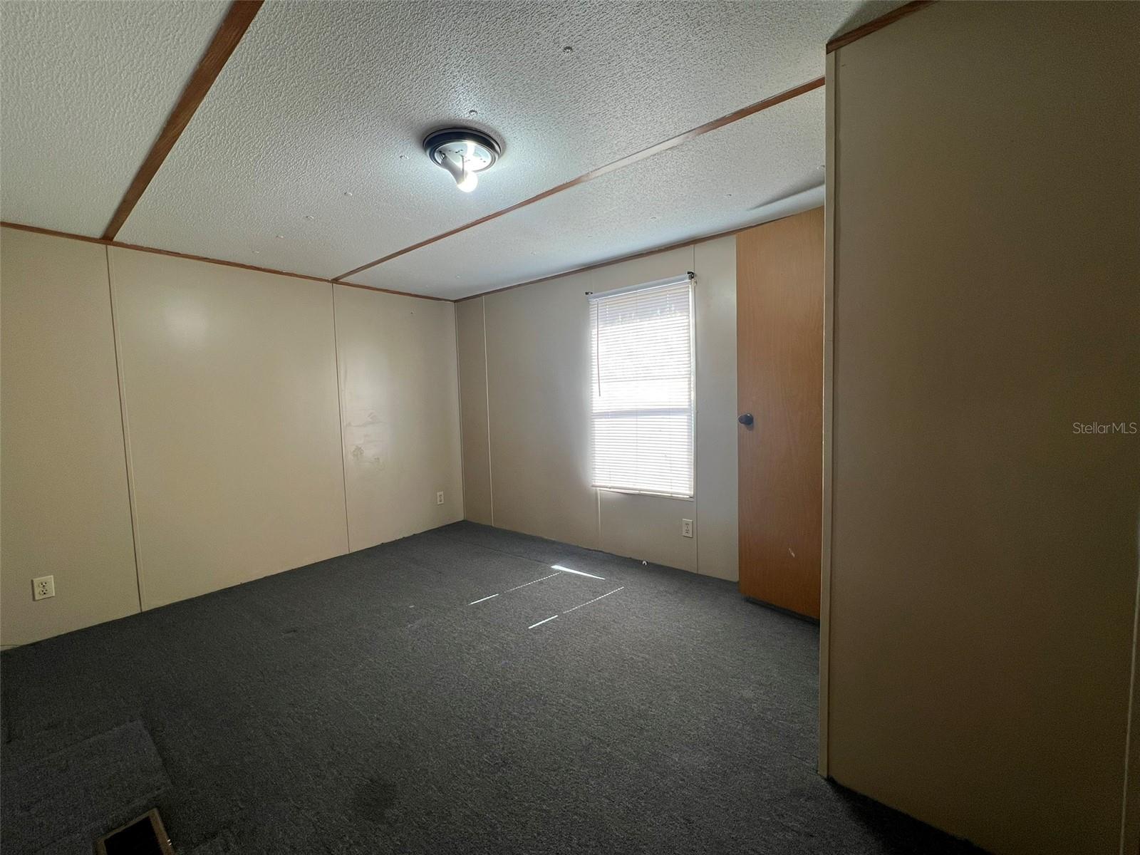 Image 12 of 15 For 25177 Us Highway 27