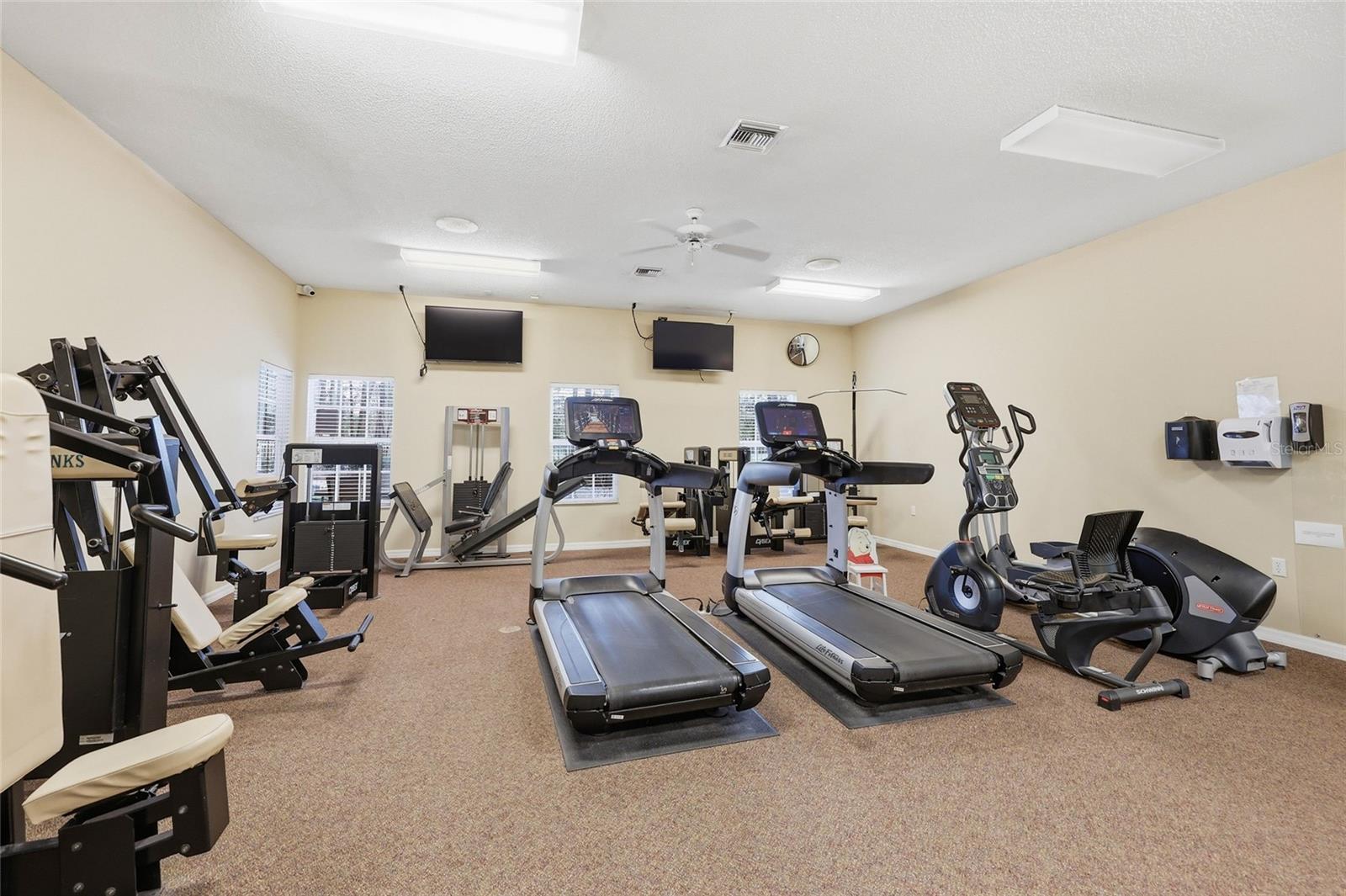 Image 36 of 37 For 10000 52nd Avenue 186