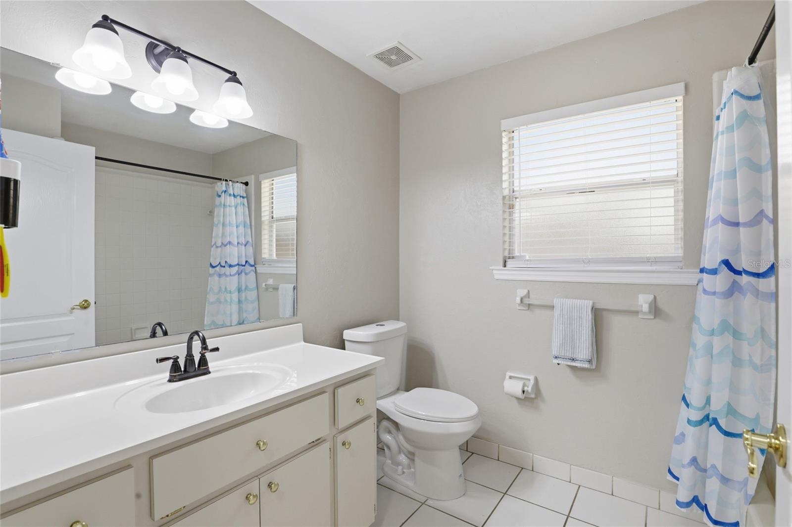 Image 20 of 42 For 1415 116th Way