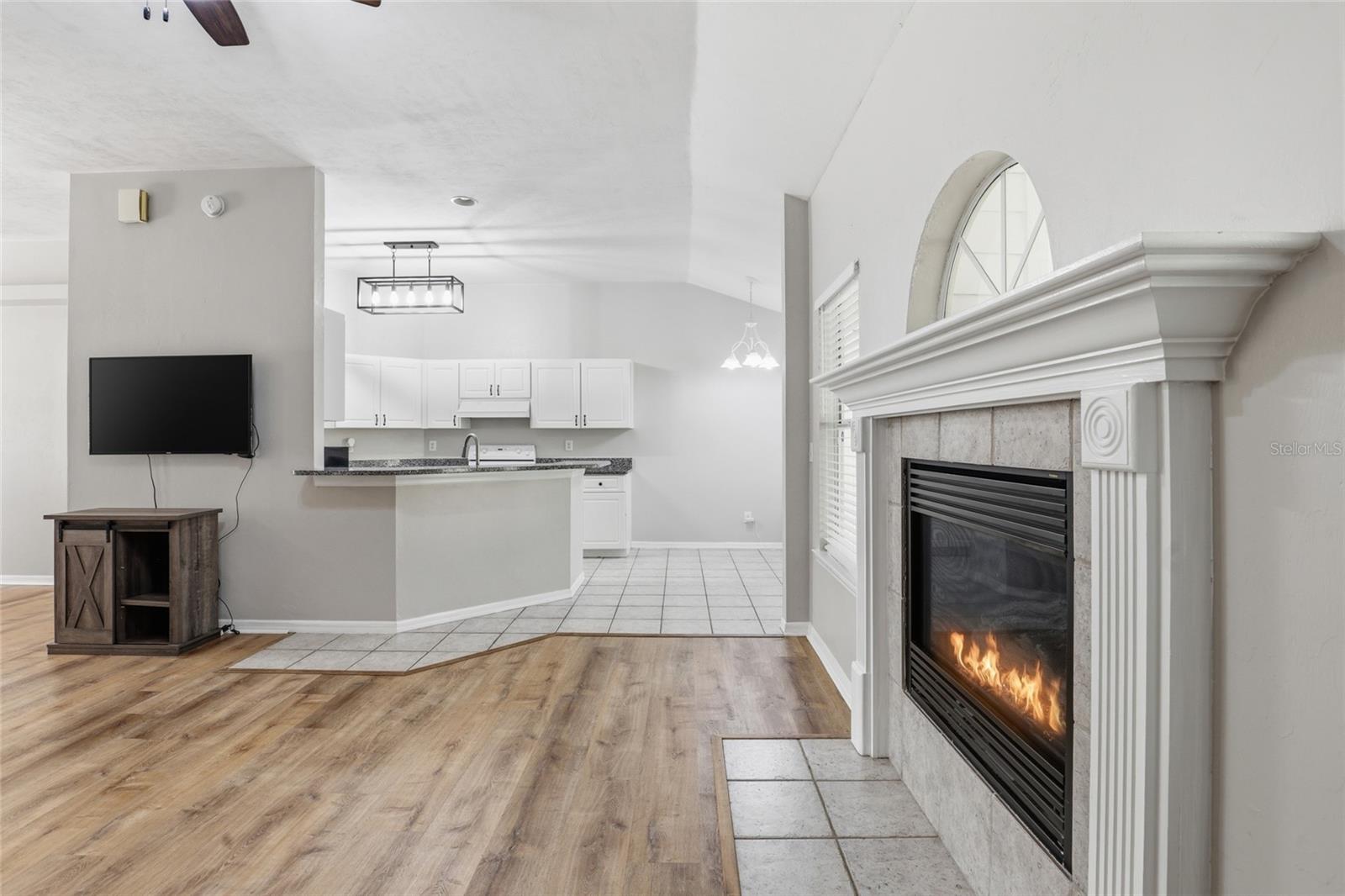 Image 6 of 42 For 1415 116th Way