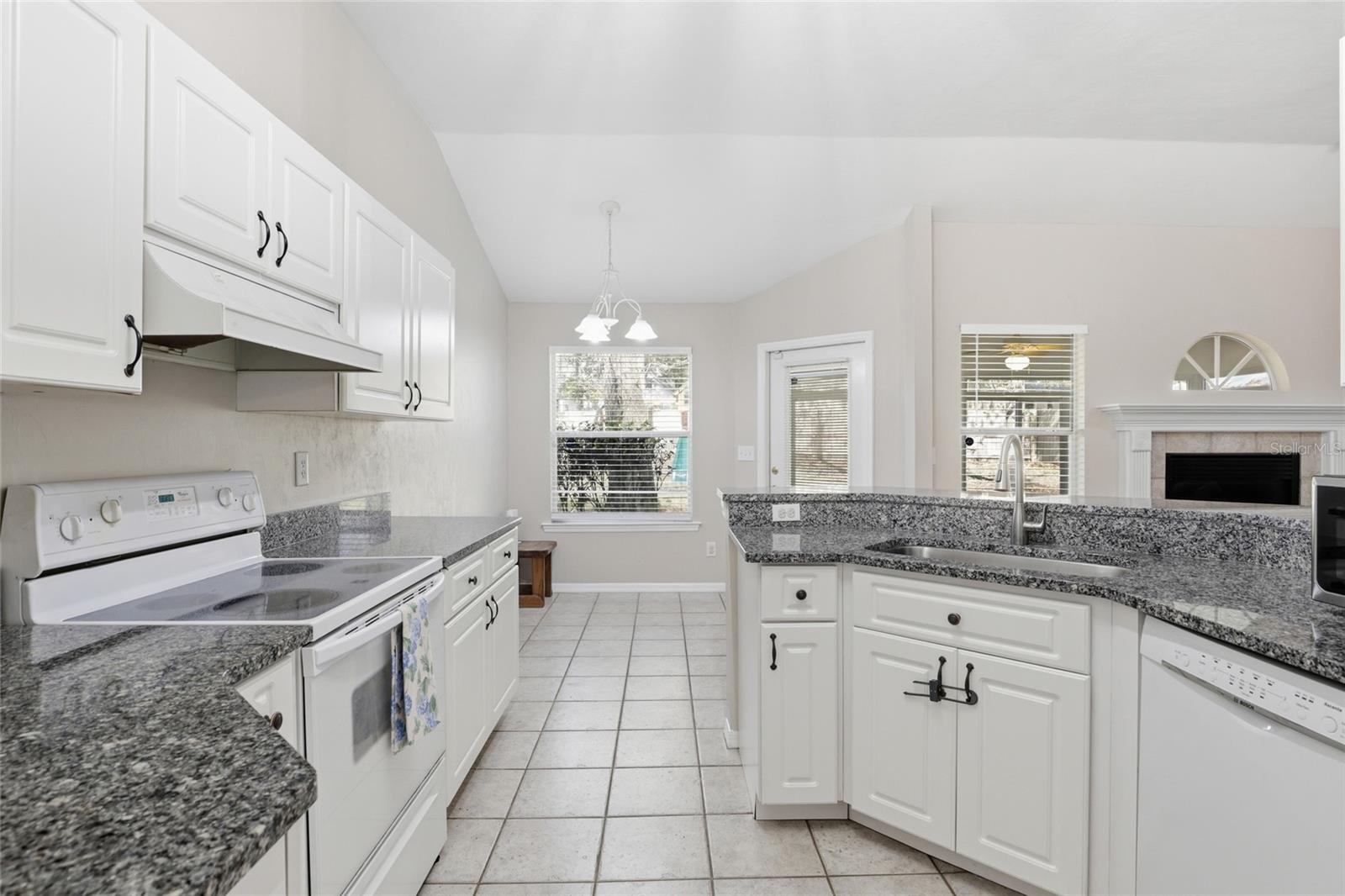 Image 9 of 42 For 1415 116th Way