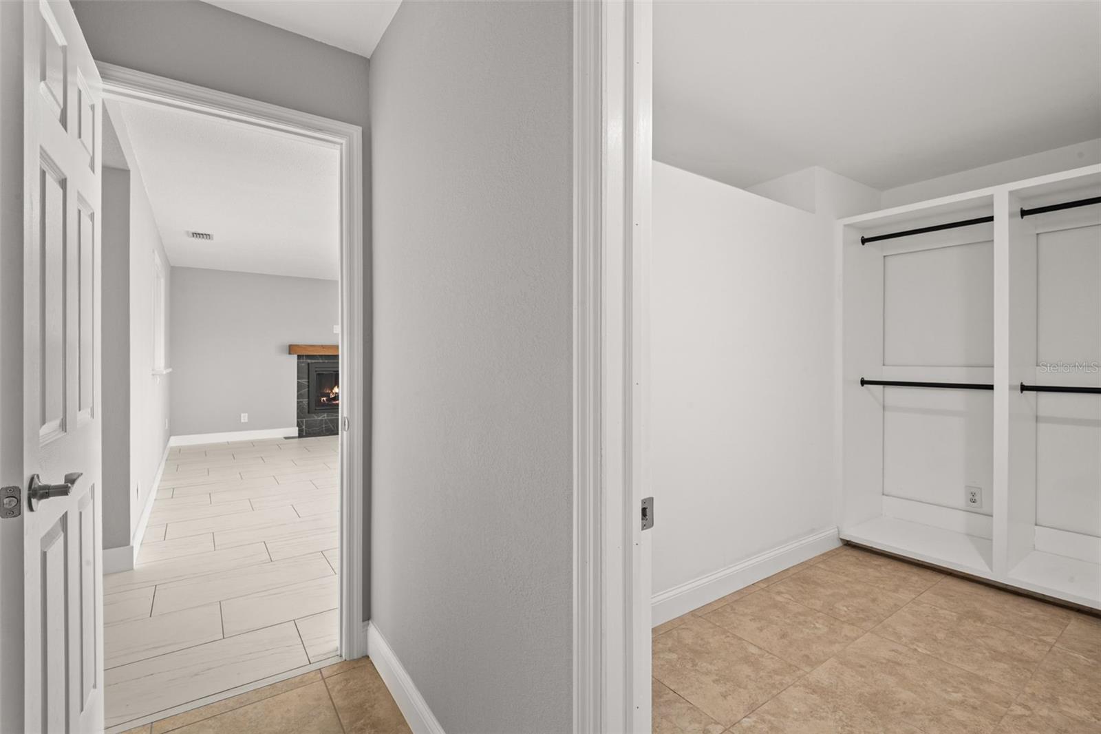 Image 17 of 25 For 12947 88th Avenue