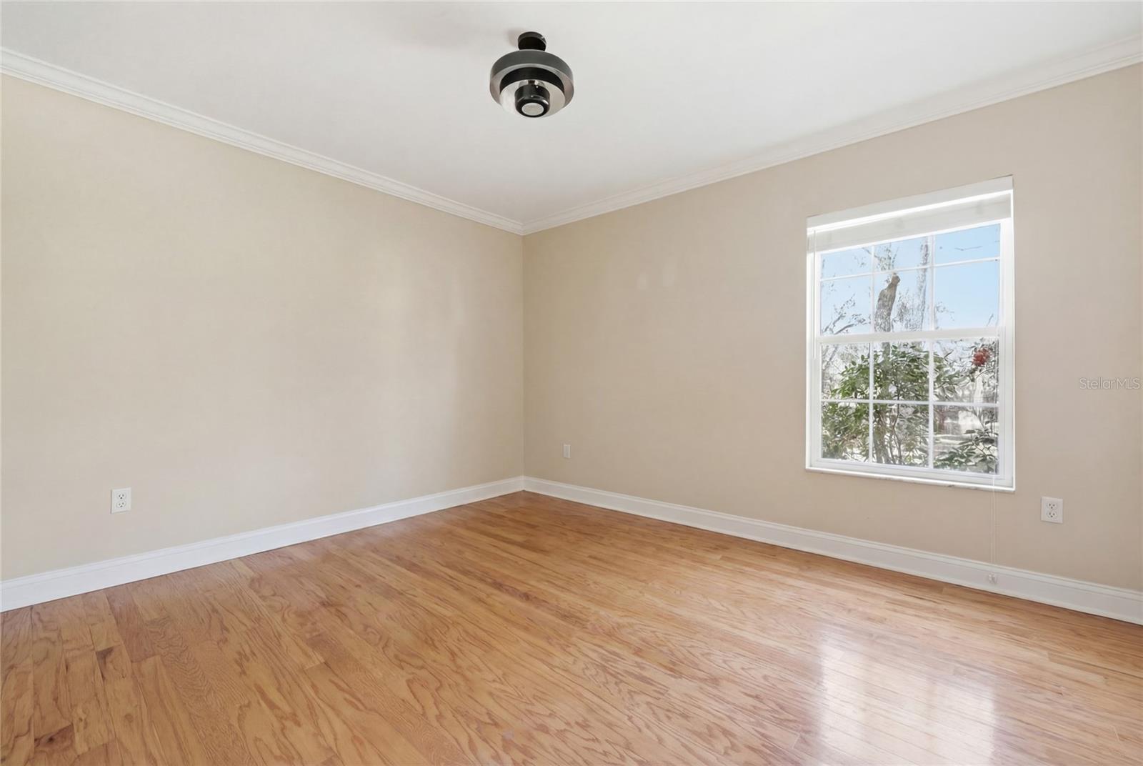 Image 50 of 62 For 10320 17th Place