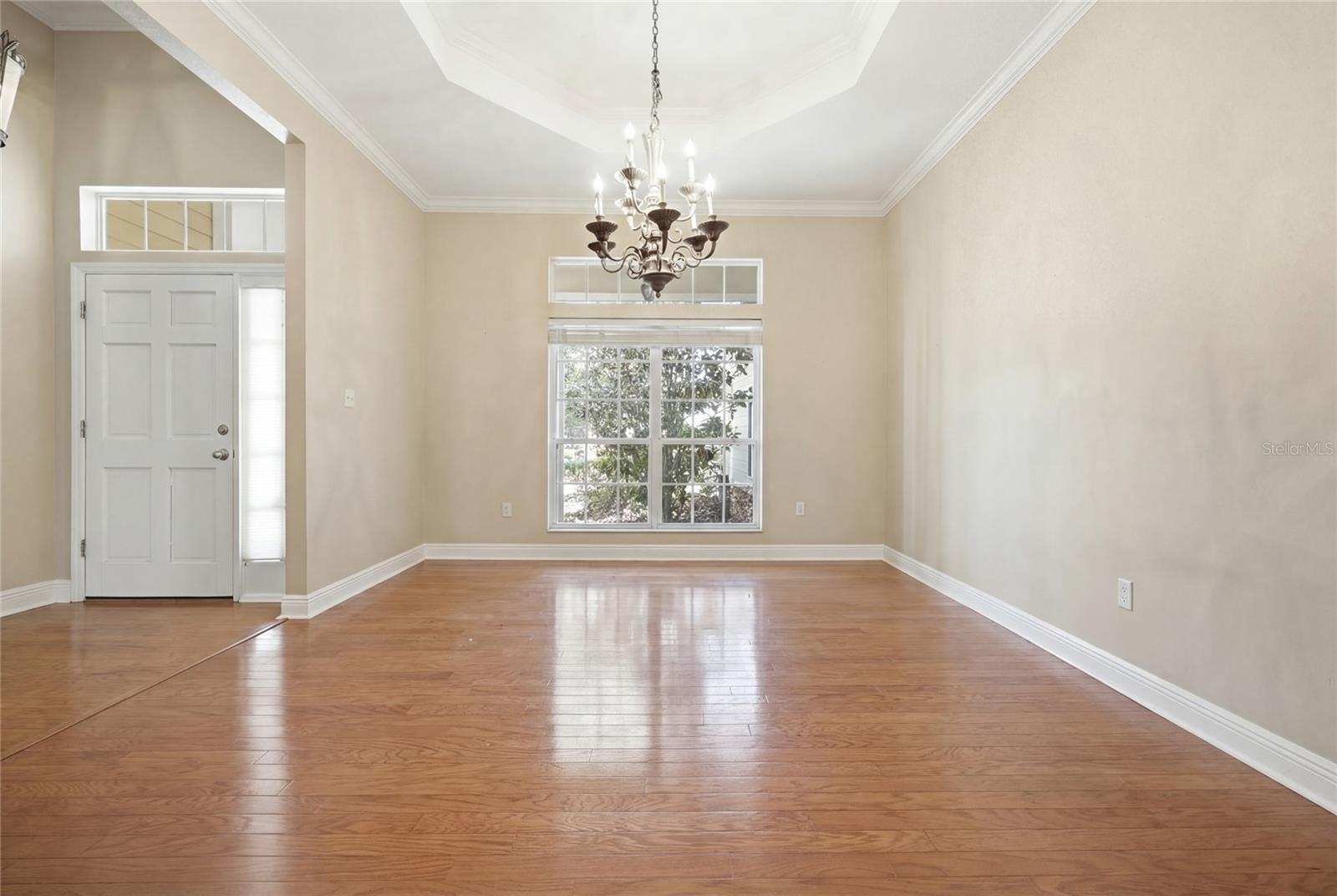 Image 9 of 62 For 10320 17th Place