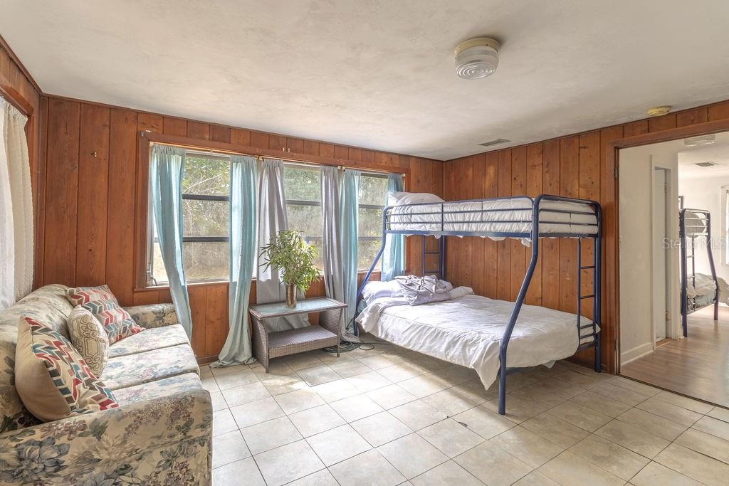 Image 7 of 13 For 1119 25th Avenue