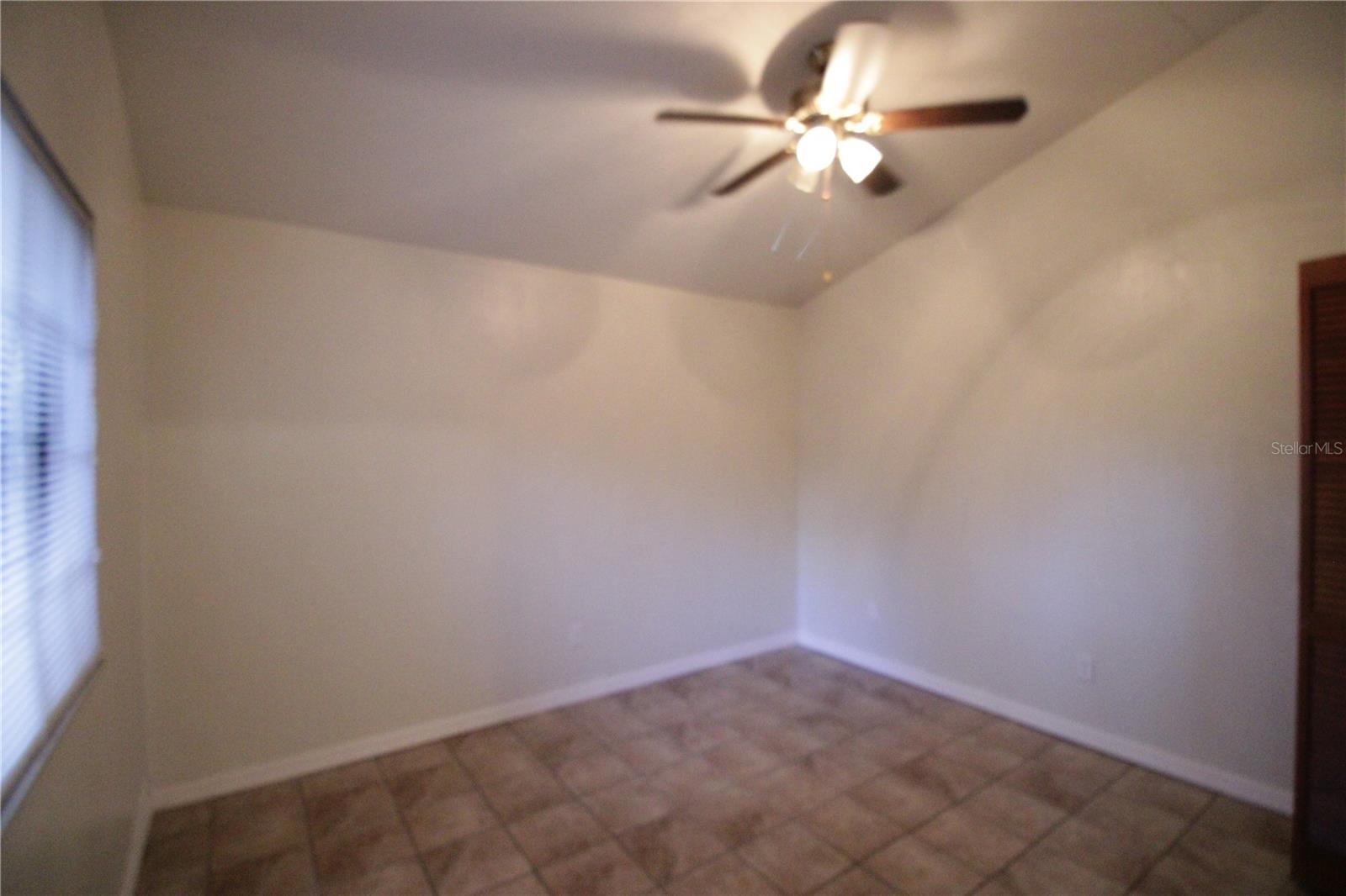 Image 12 of 19 For 900 62nd Boulevard K72