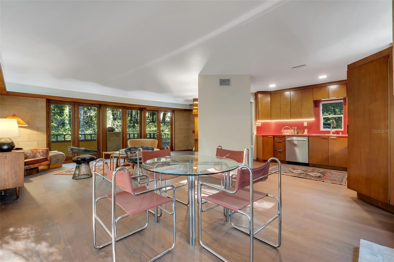 Image 10 of 54 For 2804 Glennis Court