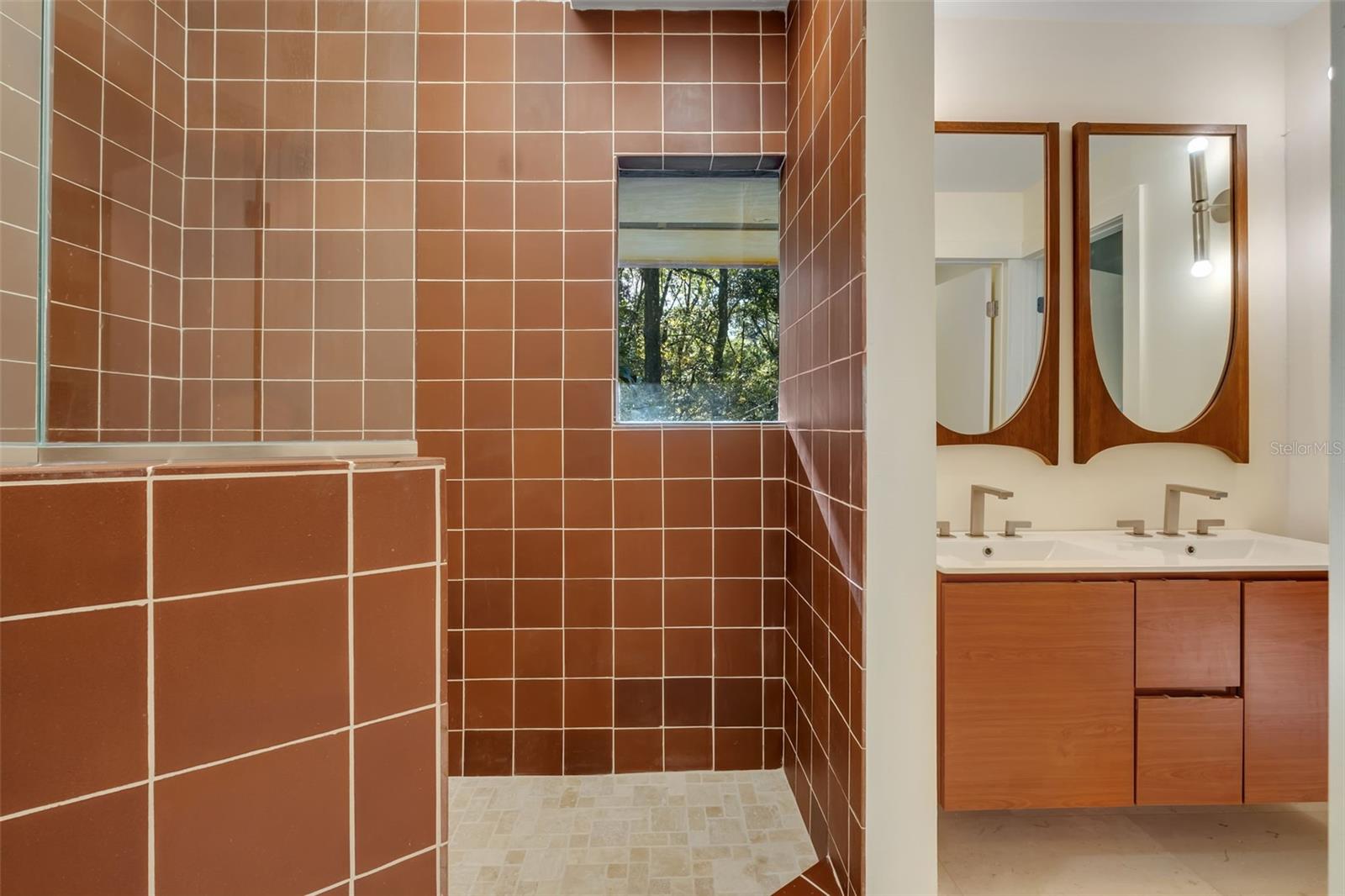 Image 33 of 54 For 2804 Glennis Court