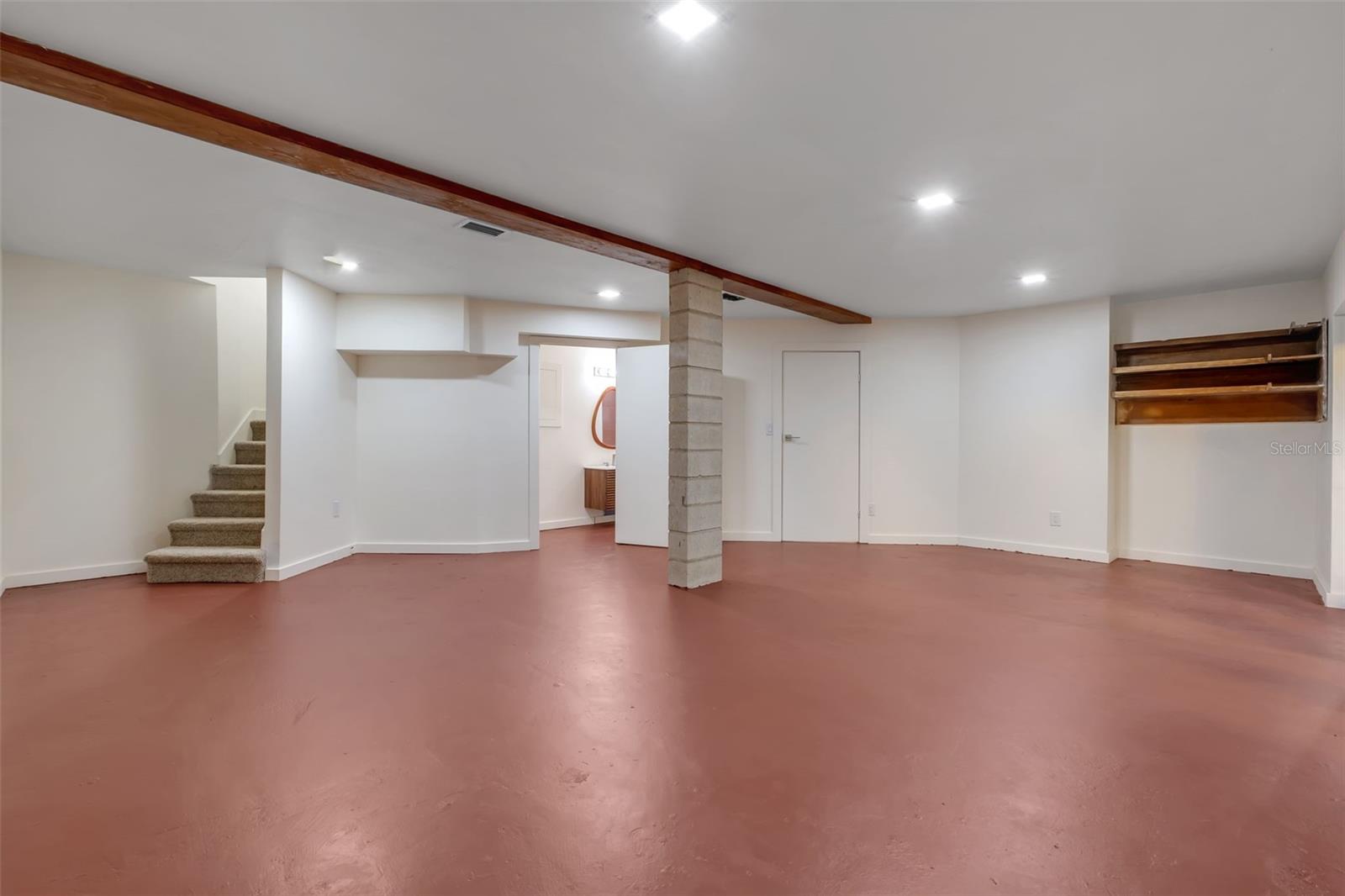 Image 38 of 54 For 2804 Glennis Court